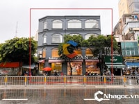 Cho thuê MT Nguyễn Văn Cừ, Q1 đoạn cực đẹp ngang 15m, 4 tầng nhà mới Cho thuê MT Nguyễn Văn Cừ, Q1 đoạn cực đẹp ngang 15m, 4 tầng nhà mới