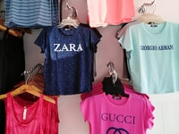 Áo thun croptop in chữ, nhiều màu 19000vnd Áo thun croptop in chữ, nhiều màu 19000vnd