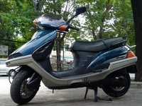 Xe mới 99.9% zing từng con ốc. Mới trắng sáng bao úa Xe mới 99.9% zing từng con ốc. Mới trắng sáng bao úa