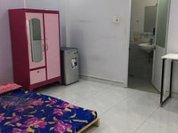 Phòng Cao Cấp 20-25m2, Máy Lạnh, Nệm, Kệ Bếp...Toilet riêng, giờ tự do Phòng Cao Cấp 20-25m2, Máy Lạnh, Nệm, Kệ Bếp...Toilet riêng, giờ tự do