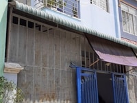 Bán gấp nhà chủ đang ở P Tân Phước Khánh .Thị Xã Tân Uyên Tĩnh Bán gấp nhà chủ đang ở P Tân Phước Khánh .Thị Xã Tân Uyên Tĩnh