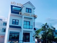 Đất nền Golden Bay Bãi Dài lô D17 hướng ĐN 126m2 giá rẻ nhất dự án Đất nền Golden Bay Bãi Dài lô D17 hướng ĐN 126m2 giá rẻ nhất dự án