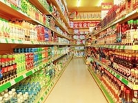 Cần 5 bạn nữ phụ bán hàng - Gói hàng cho khách Cần 5 bạn nữ phụ bán hàng - Gói hàng cho khách