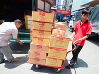Phụ kho Sắp xếp hàng hóa - phu xe giao hàng tại tphcm Phụ kho Sắp xếp hàng hóa - phu xe giao hàng tại tphcm