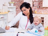 Nhà tôi cần tuyển người giúp việc làm việc lâu dài với gia đình tôi Nhà tôi cần tuyển người giúp việc làm việc lâu dài với gia đình tôi