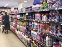 Cửa hàng tiện lợi cần tuyển gấp 03 nhân viên nam nữ bán hàng Cửa hàng tiện lợi cần tuyển gấp 03 nhân viên nam nữ bán hàng