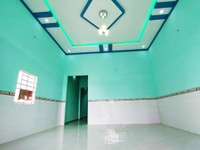 Nhà biên nhận riêng 5x20. Sân đậu xe hơi. Giá 900 triệu Nhà biên nhận riêng 5x20. Sân đậu xe hơi. Giá 900 triệu