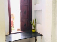 Phòng ban công thoáng mát sạch đẹp ngay Lê Văn Sỹ Phòng ban công thoáng mát sạch đẹp ngay Lê Văn Sỹ