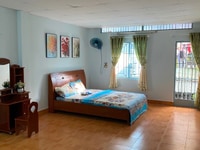 Nhà 100m2 phan huy ích vuông vức 3 tỷ 180 thương lượng Nhà 100m2 phan huy ích vuông vức 3 tỷ 180 thương lượng