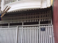 Cho thuê nhà mặt tiền Kênh Nước Đen, Quận Tân Phú, 4x10m, gác suốt Cho thuê nhà mặt tiền Kênh Nước Đen, Quận Tân Phú, 4x10m, gác suốt
