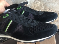 700 đôi giày da sneaker hiệu hugo boss sang tay 700 đôi giày da sneaker hiệu hugo boss sang tay