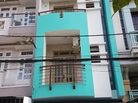 Cho thuê phòng mới có ban công rộng máy lạnh yên tỉnh bảo vệ 24/24 Cho thuê phòng mới có ban công rộng máy lạnh yên tỉnh bảo vệ 24/24