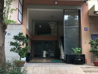 Cho thuê văn phòng thang máy, hầm để xe miễn phí ,máy lạnh 9tr/tháng Cho thuê văn phòng thang máy, hầm để xe miễn phí ,máy lạnh 9tr/tháng