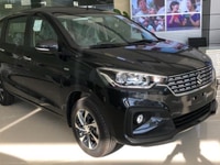 Cần bán xe ertiga mới giá yêu thương Cần bán xe ertiga mới giá yêu thương