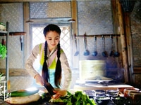 Cần tìm 1 người giúp việc nhà 1 người chăm em bé 1 chăm sóc người già Cần tìm 1 người giúp việc nhà 1 người chăm em bé 1 chăm sóc người già