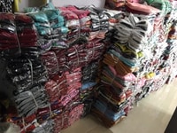 Thu mua tất cả các loại quần áo nữ trẻ em giá cao Thu mua tất cả các loại quần áo nữ trẻ em giá cao