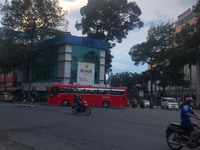 Cho thuê nhà mặt tiền 3 lầu 192m2 Quận 5 giá 63tr/tháng Cho thuê nhà mặt tiền 3 lầu 192m2 Quận 5 giá 63tr/tháng
