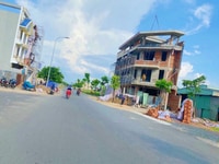 Chủ ngộp sang Gấp lô đất sát góc đường, view công viên, gần chợ Mới Chủ ngộp sang Gấp lô đất sát góc đường, view công viên, gần chợ Mới