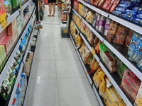 Tuyển nhân viên thu ngân và bán hàng dễ thương tại bách hóa tiện lợi Tuyển nhân viên thu ngân và bán hàng dễ thương tại bách hóa tiện lợi