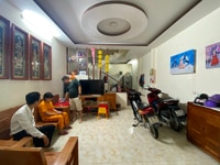 Chủ nhà cần bán gấp căn nhà 3 tầng, lô góc bánh trưng gần chợ Hoa Lũng Chủ nhà cần bán gấp căn nhà 3 tầng, lô góc bánh trưng gần chợ Hoa Lũng