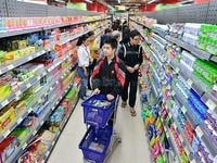 Tuyển gấp 02 nhân viên bán hàng tại siêu thị 18t trở lên Tuyển gấp 02 nhân viên bán hàng tại siêu thị 18t trở lên
