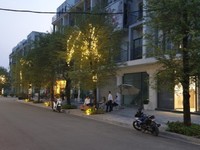Cho thuê nhà 5 tầng, nhà phố thương mại dự án The Manor Central Park