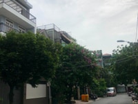 Cho thuê nhà Nguyên căn hẻm xe hơi 10m, diện tích 7 x 15m Cho thuê nhà Nguyên căn hẻm xe hơi 10m, diện tích 7 x 15m