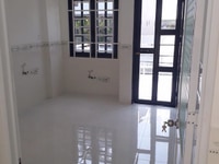 Bán gấp nhà 1 trệt 1 lầu 52m2 ngay chợ hóc môn . giá 870tr Bán gấp nhà 1 trệt 1 lầu 52m2 ngay chợ hóc môn . giá 870tr