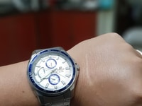 Bán đồng hồ Casio Edifice- Vỏ hợp kim- Chống nước 100m. Bán đồng hồ Casio Edifice- Vỏ hợp kim- Chống nước 100m.