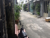 Nhà đúc 1 lầu , hẽm taxi ở Vườn Lài.12 triệu. Nhà đúc 1 lầu , hẽm taxi ở Vườn Lài.12 triệu.