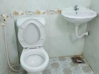 Cho thuê nhà nguyên căn hẻm 7m đường Phan huy ích gần ngã 3 cống lở,p1 Cho thuê nhà nguyên căn hẻm 7m đường Phan huy ích gần ngã 3 cống lở,p1
