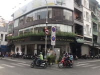 Góc 2 MẶT Đường Cao Thắng P12,Q10, DT:4.7x20m, 3 Tầng mới, 30 triệu Góc 2 MẶT Đường Cao Thắng P12,Q10, DT:4.7x20m, 3 Tầng mới, 30 triệu