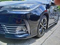 Cần cho thuê xe Altis 2.0V Spor đen giá rẽ Cần cho thuê xe Altis 2.0V Spor đen giá rẽ
