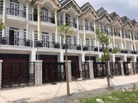 Nhà 1 trệt 2 lầu 80m2, đúc thật 100% bảo hành vĩnh viễn Nhà 1 trệt 2 lầu 80m2, đúc thật 100% bảo hành vĩnh viễn