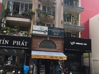 Cho thuê nhà ĐẸP 4 lầu đường Lê Thị Riêng,Q1.DT:4,5x18 giá CHỈ 75tr Cho thuê nhà ĐẸP 4 lầu đường Lê Thị Riêng,Q1.DT:4,5x18 giá CHỈ 75tr