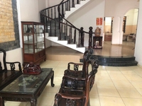 Cho thuê biệt thự mặt tiền số 140 đường 47, phường Tân Quy, Quận 7