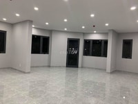 Cho thuê nhà 2 mặt tiền 4 tầng gần Núi Thành, diện tích: 80m. Giá 35tr Cho thuê nhà 2 mặt tiền 4 tầng gần Núi Thành, diện tích: 80m. Giá 35tr
