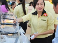 Cửa hàng tuyển gấp 2 nhân viên tư vấn, chăm sóc khách hàng Cửa hàng tuyển gấp 2 nhân viên tư vấn, chăm sóc khách hàng