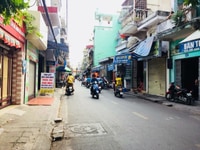 Bán nhà 3 tầng mặt đường Chùa Hàng có thể buôn bán Bán nhà 3 tầng mặt đường Chùa Hàng có thể buôn bán