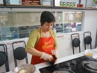 Gia Đình Cần 1 Người Chăm Bé 1 Người Giúp Việc Nhà 1 Người Chăm Bà Cụ Gia Đình Cần 1 Người Chăm Bé 1 Người Giúp Việc Nhà 1 Người Chăm Bà Cụ