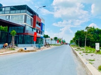 Cần bán Đất mặt tiền đường 16m. tIện đầu tư kinh doanh Cần bán Đất mặt tiền đường 16m. tIện đầu tư kinh doanh
