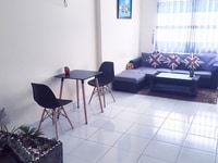 Cho thuê căn hộ hqc hóc môn, 2 phòng ngủ,4. 5 tr /tháng Cho thuê căn hộ hqc hóc môn, 2 phòng ngủ,4. 5 tr /tháng