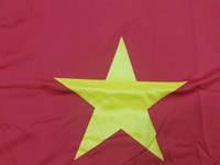 Xưởng thanh lý hàng tồn kho áo thun đỏ sao vàng Xưởng thanh lý hàng tồn kho áo thun đỏ sao vàng