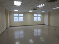 Cho thuê văn phòng đường Nguyễn Văn Linh, tòa nhà lớn, có sẵn trần sàn Cho thuê văn phòng đường Nguyễn Văn Linh, tòa nhà lớn, có sẵn trần sàn