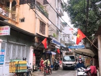 Nhà mặt phố Nguyễn Chính - Giá rẻ - Kinh doanh - Ga ra - Cực hiếm . Nhà mặt phố Nguyễn Chính - Giá rẻ - Kinh doanh - Ga ra - Cực hiếm .