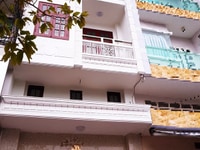 Tôi cho thuê nhà MT đường lớn Tạ Quang Bửu P5 Q8( Gần bến xe quận)