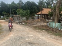 Còn lô góc ngay gần chợ mới bàu bàng Còn lô góc ngay gần chợ mới bàu bàng