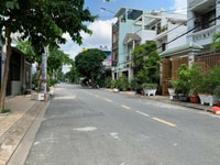 Bán nhà MT Lê Niệm P.Phú Thạnh Q.Tân Phú DT 5(5.3)x20m Cấp 4 Gía 9 tỷ Bán nhà MT Lê Niệm P.Phú Thạnh Q.Tân Phú DT 5(5.3)x20m Cấp 4 Gía 9 tỷ