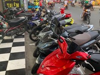 Tiệm hớt tóc Thời Đại 2 cần tuyển gấp 2 thợ nữ cạo mặt, lấy ráy tai