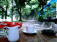 Mời tuyển 02 pha chế + phục vụ bàn Mời tuyển 02 pha chế + phục vụ bàn